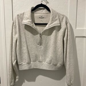 Hollister Cropped Quarter-Zip Light Grey Small